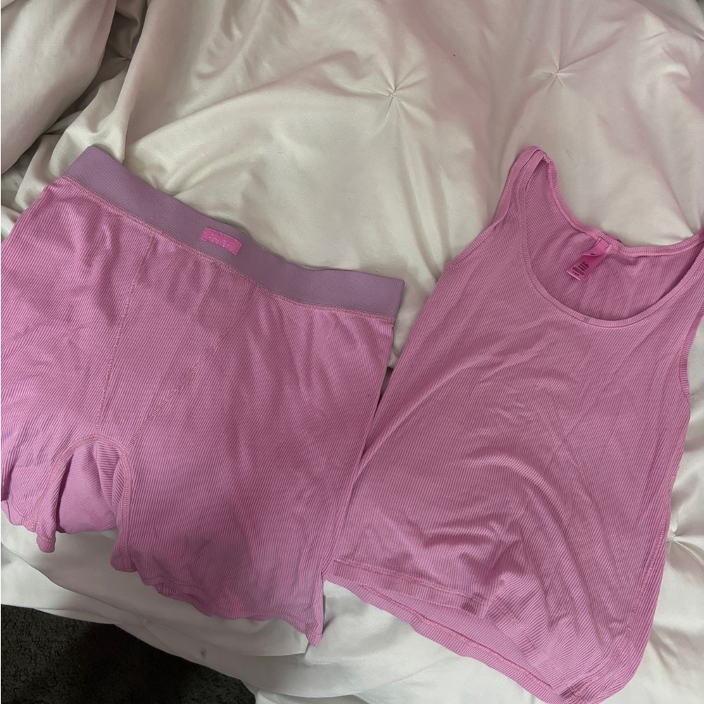 SKIMS Pink Ribbed Set